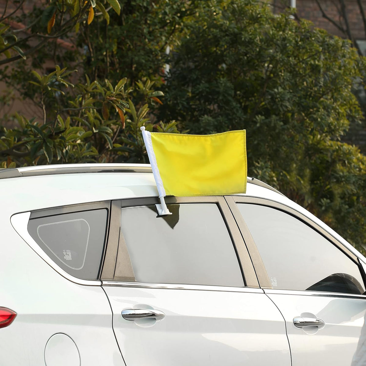 Yellow Color Flag Car Window Flag of Yellow 11X18 Inch(28x46cm) 100% Polyester, Pure yellow flag With Strong White Flagpole